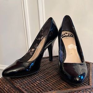 Fergalicious by Fergie pumps size 6